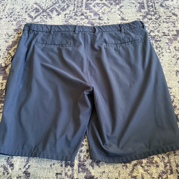 Johnnie-O 9” Inseam Cross Country Prep-Formance Shorts High Tide Sz 40 - Picture 3 of 11